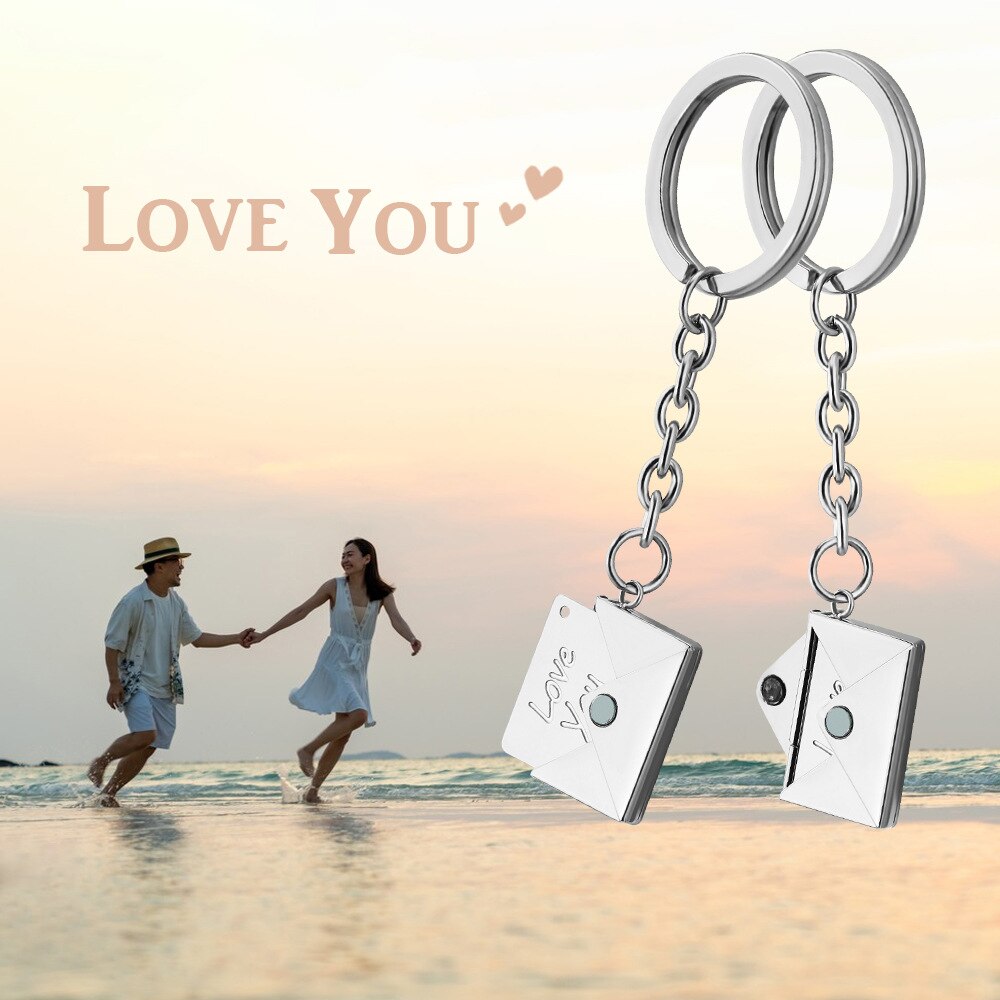 Customizable name envelope keychain For Men Women Car Key Holder