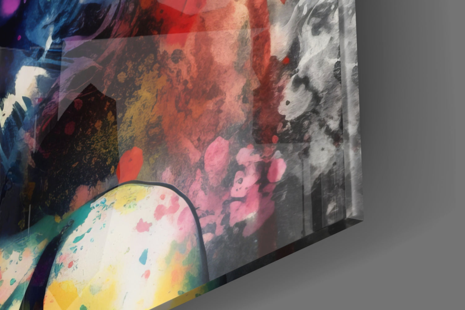 Retro Screen Siren Glass Wall Art || Designer Collection