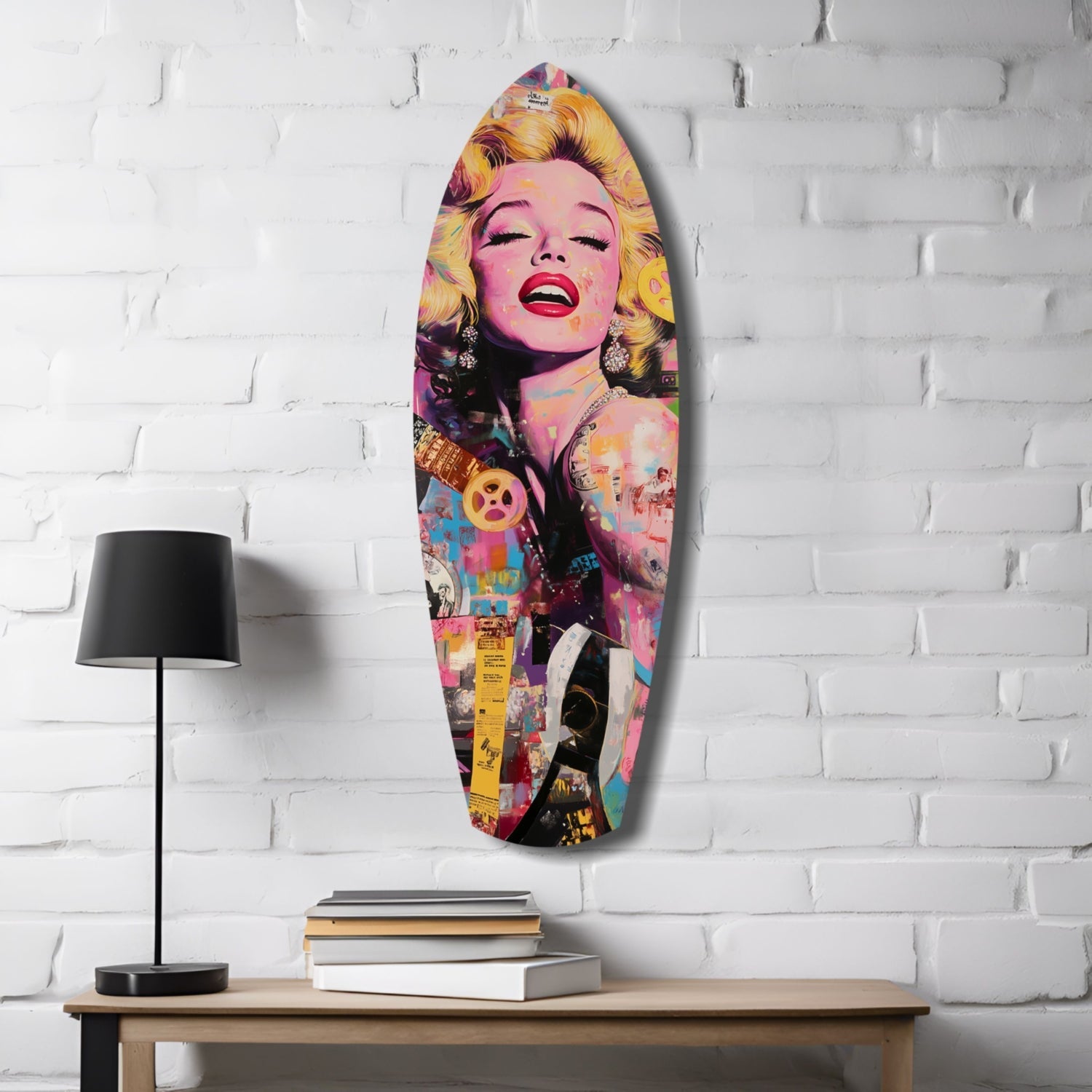 Hollywood Starlet V3 Glass Wall Art