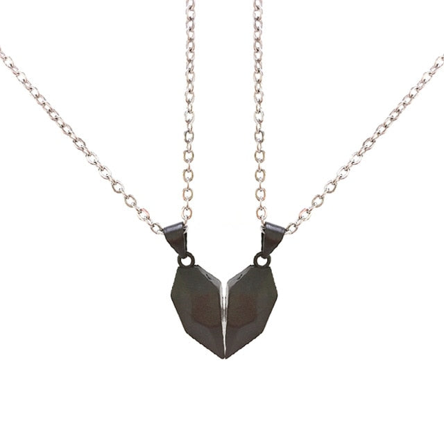 2pcs matching necklaces for couples Magnetic Lovers Heart necklaces Suction Wishing Stone