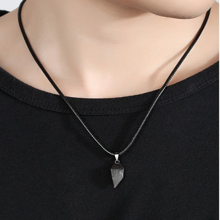 2pcs matching necklaces for couples Magnetic Lovers Heart necklaces Suction Wishing Stone