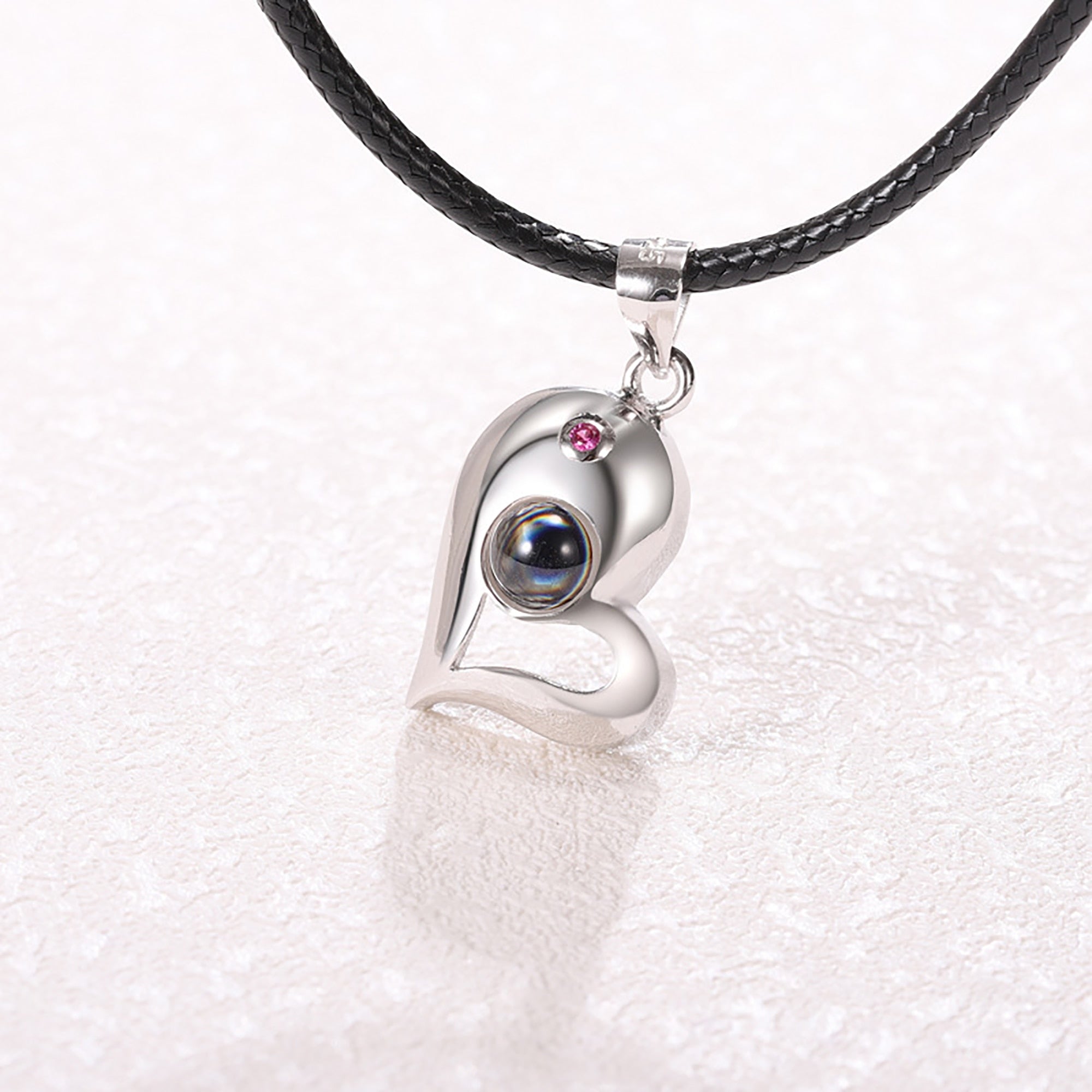 1 Pair Name Couple Heart Shape 100 Languages I Love You Projection Pendant Necklace