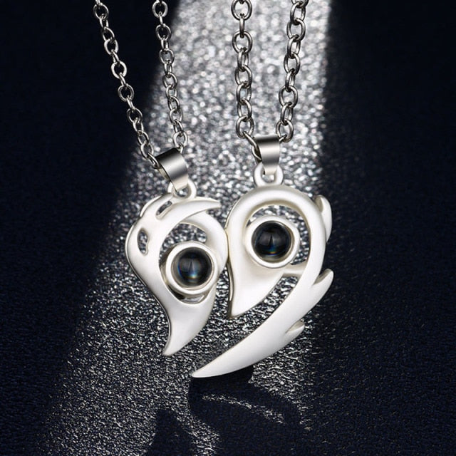 2PCS/set matching necklaces for couples 100 Languages I Love You Lovers Heart Magnetic relationship Necklace
