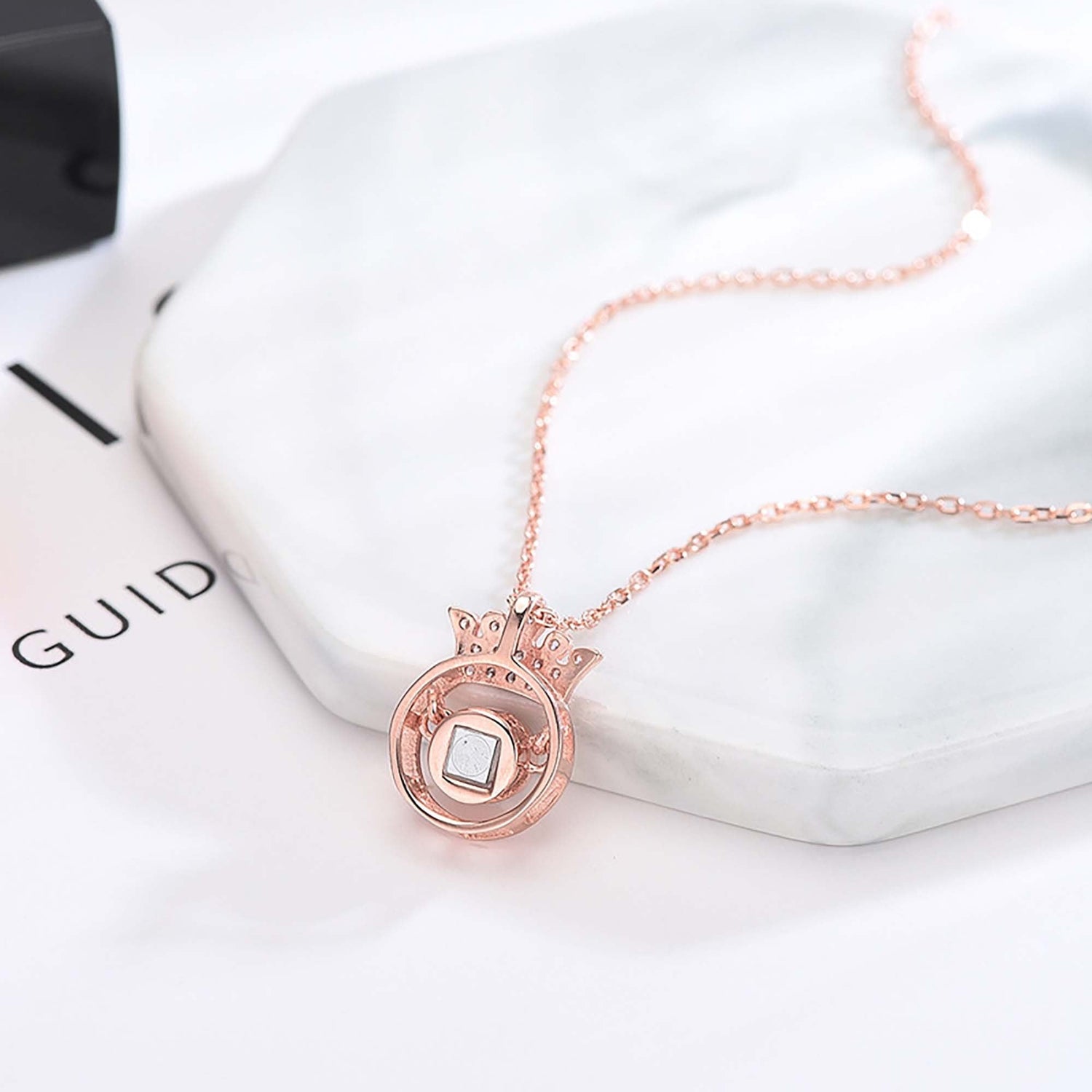 Round Crown Projection Necklace Pendant