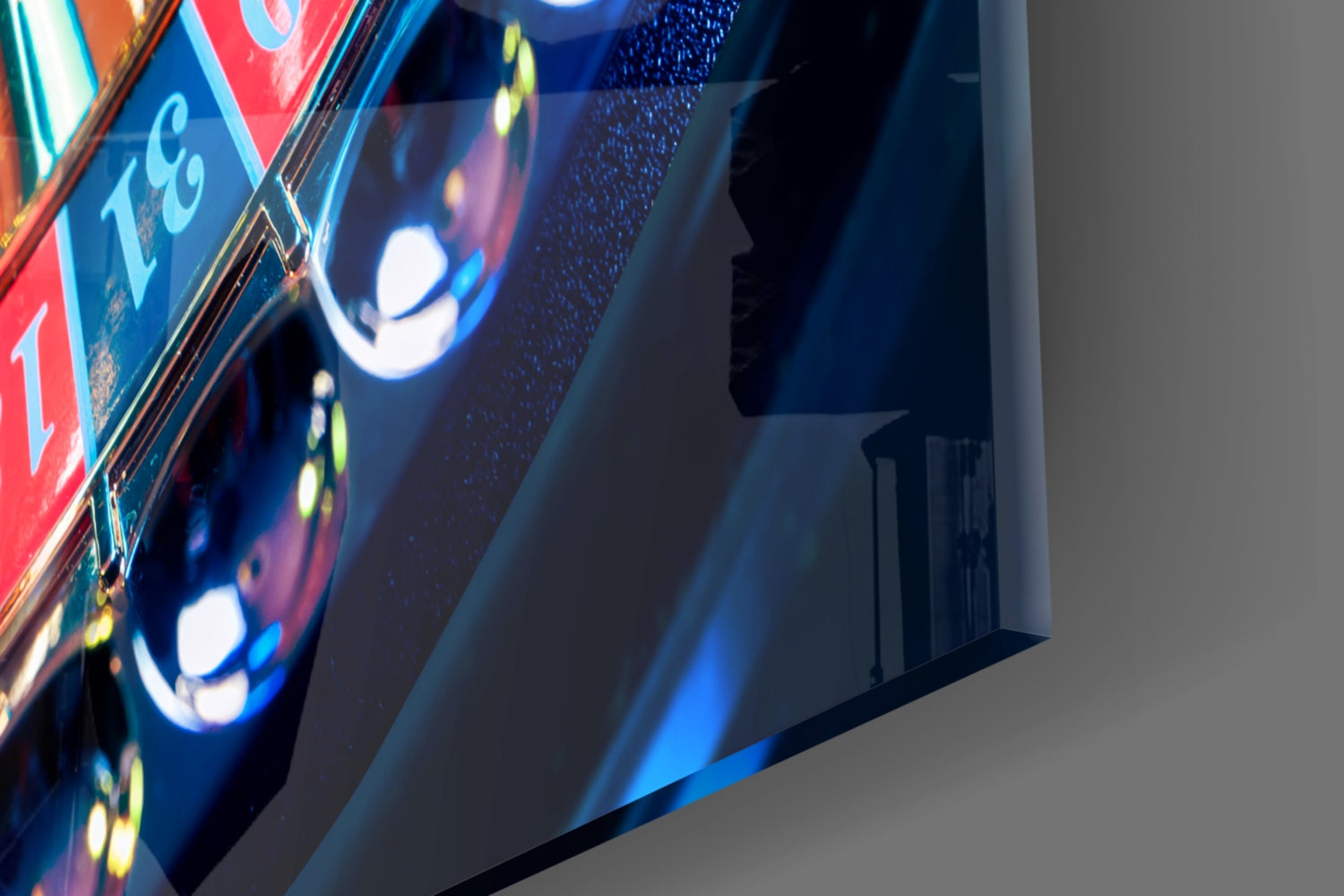 Roulette Glass Wall Art